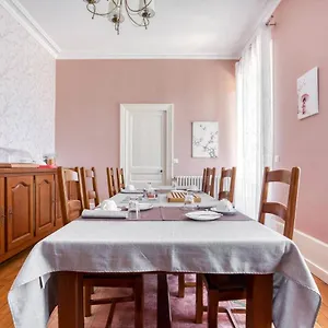 Le Clos Des Pervenches Bed & Breakfast
